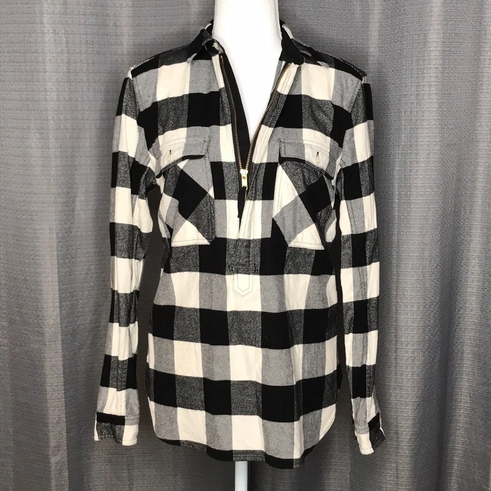 J. CREW SMALL BLACK & WHITE PULLOVER